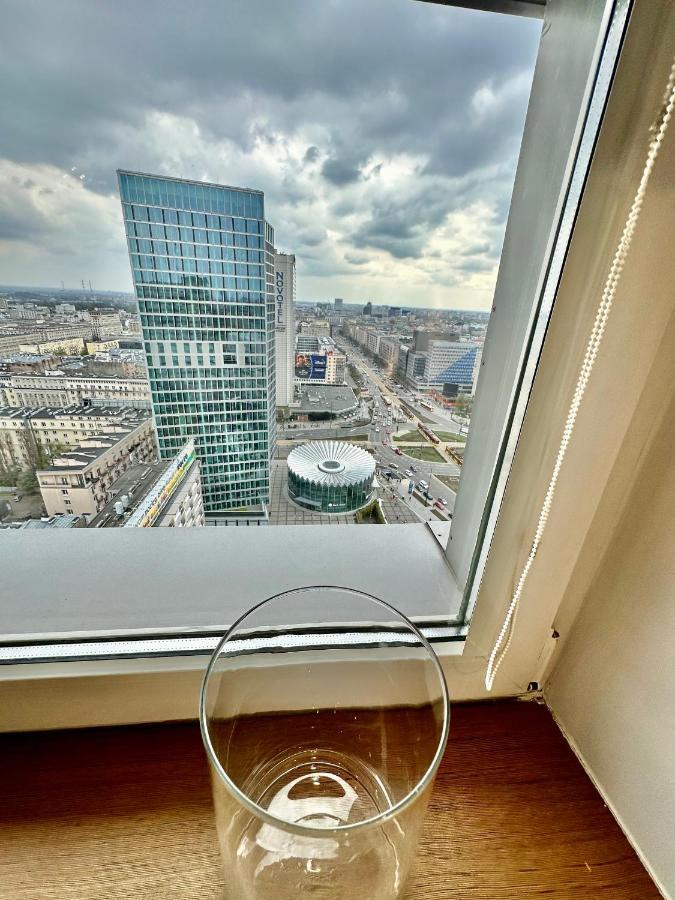 Top Metro X2 Fast Wifi 400 Mbs 70'Tv Netflix Hbo Max Appletv+ Disney+ Varšava Exteriér fotografie